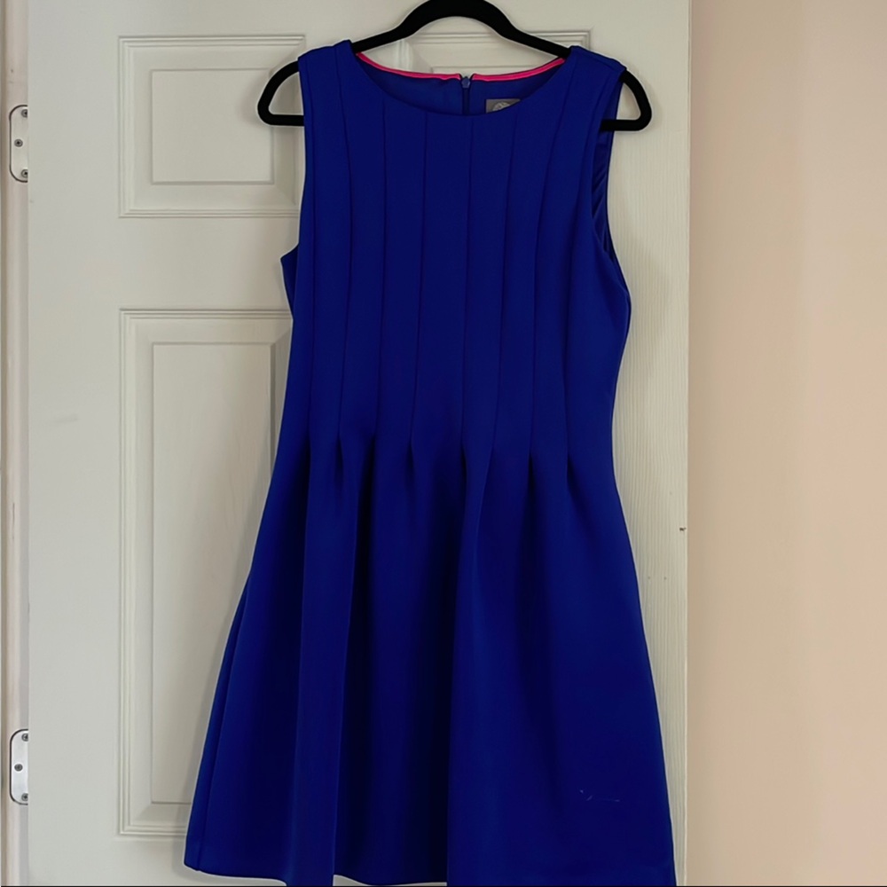 Elegant Blue Sleeveless Dress